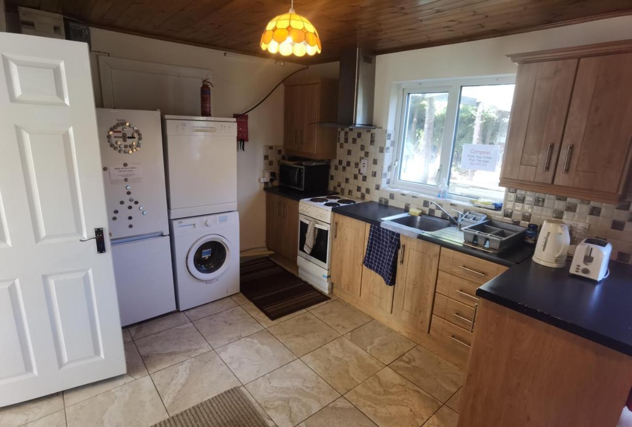 Travelmore Letterkenny Luaran gambar