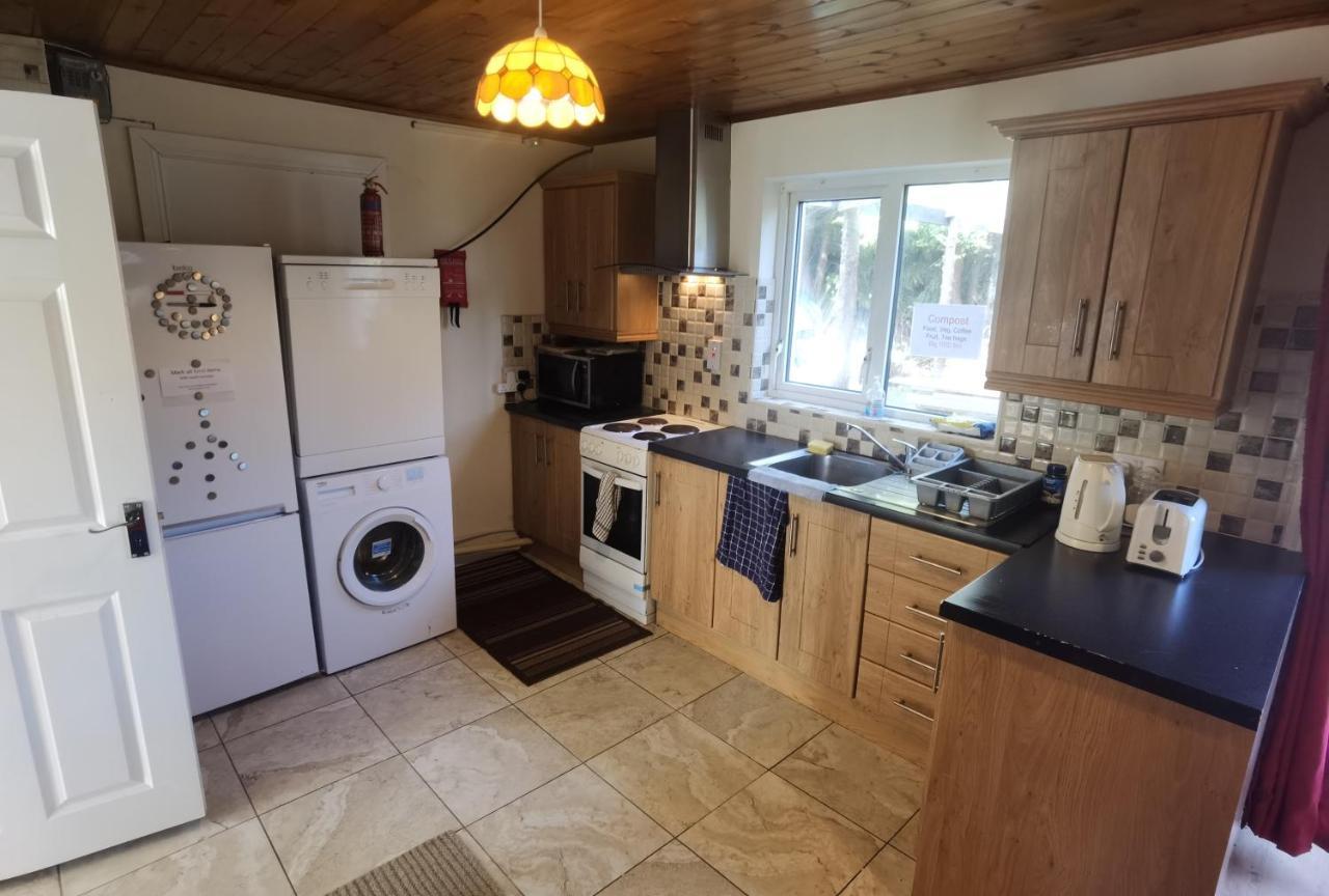 Travelmore Letterkenny Luaran gambar